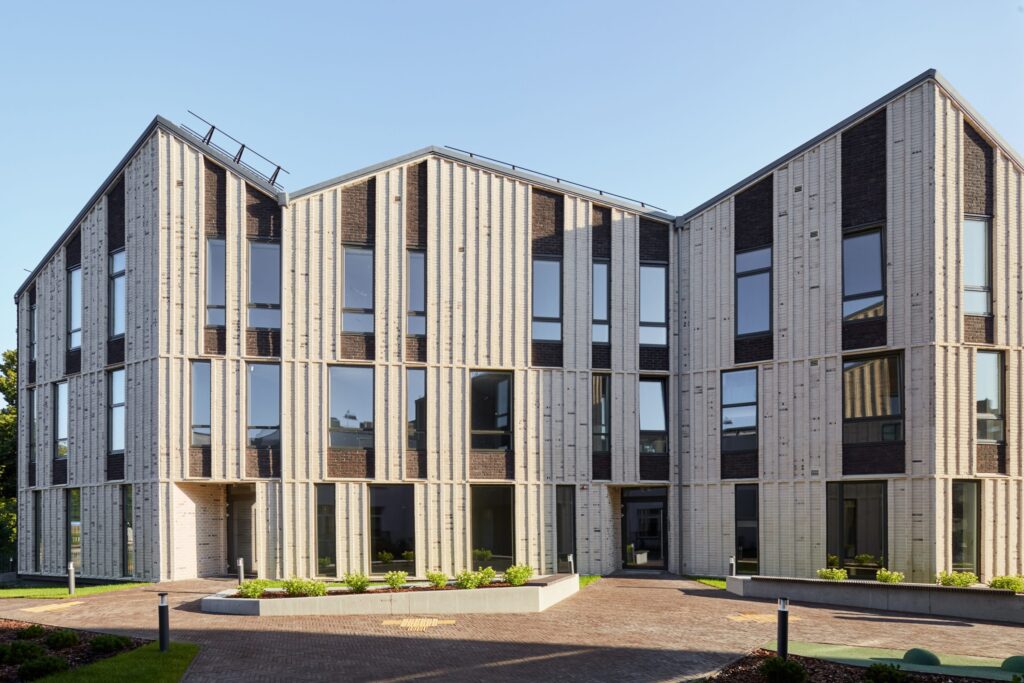 PAUPYS 1 etapas (Aukštaičių g. 4, 8) - Daugiabutis - statybų nuotraukos