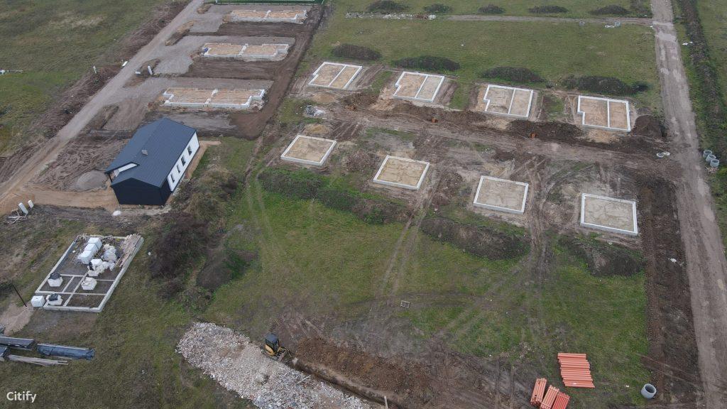 Karininkų namai (Savanorių g. 13,15,19,23,27,31,35,39,43,47,49,51, Narsiečiai) - Private house community, Row housing - construction photos