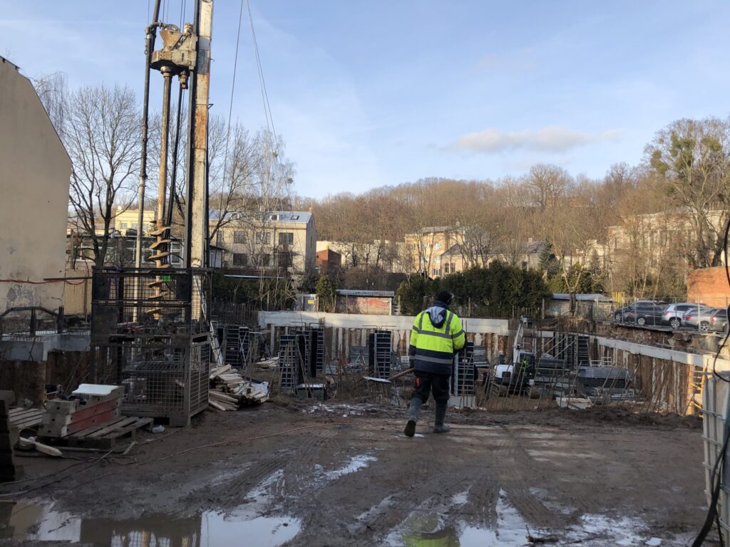 Alėja 18 (Laisvės al. 18) - Multi apartment - construction photos