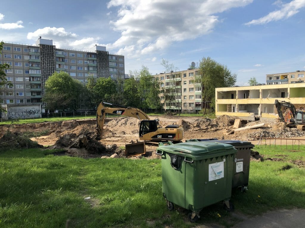 Karoliniškių namai 1 etapas (Sausio 13-osios g. 31) - Hotel, Multi apartment - construction photos