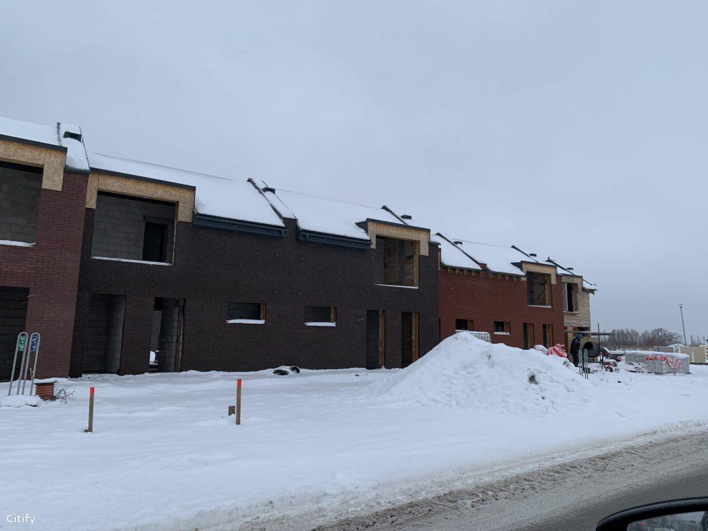 Bachmano Žemė (Vėluvos g. 1, 2, 3, 4 - 47, Eitkūnų g. 6, 6A, 8, 8A - 30, 30A, Tolminkiemio g. 1, 2, 3, 4 - 69) - Privātmāju kopienas, Rindu mājas - būvdarbu attēli