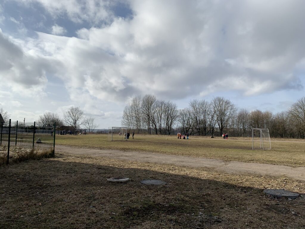 Kauno vaikų socializacijos centro aikštynas (Žeimenos g. 106) - Spordiväljak - ehituse fotod