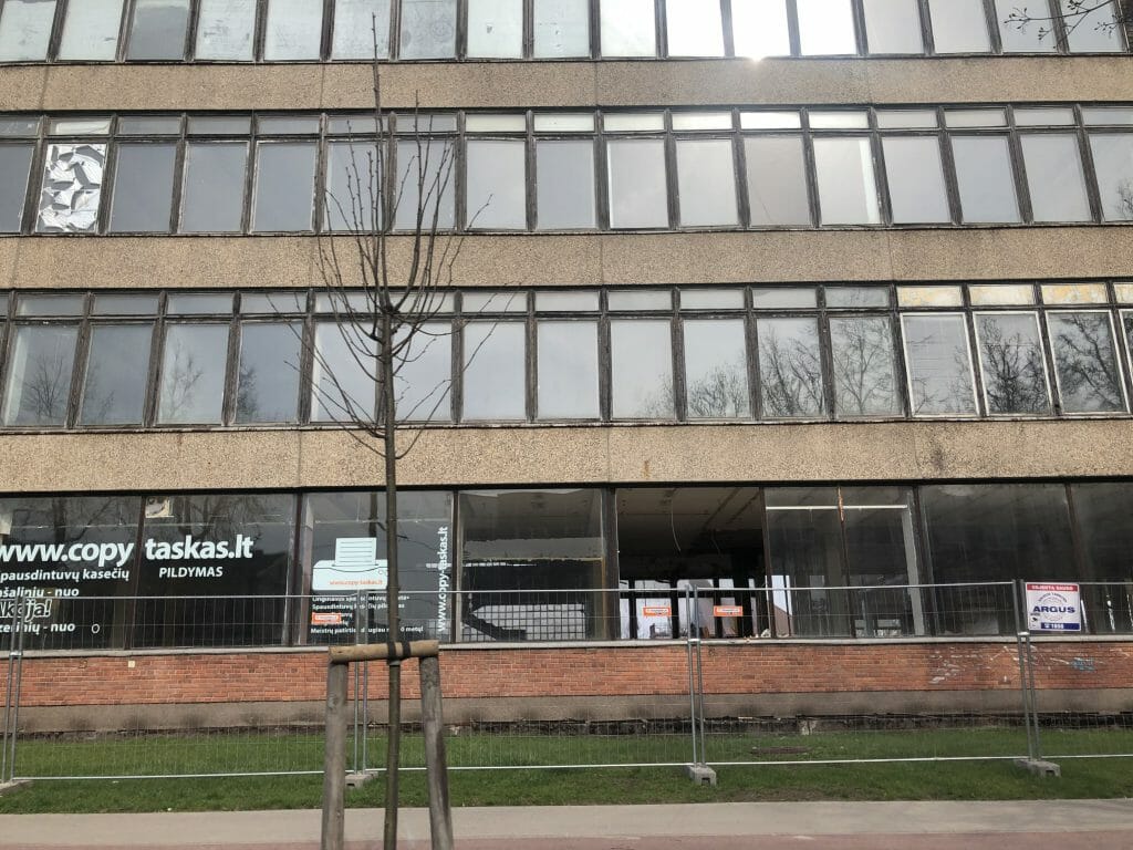 Savanorių pr. 225 (Savanorių pr. 225) - Health center - construction photos