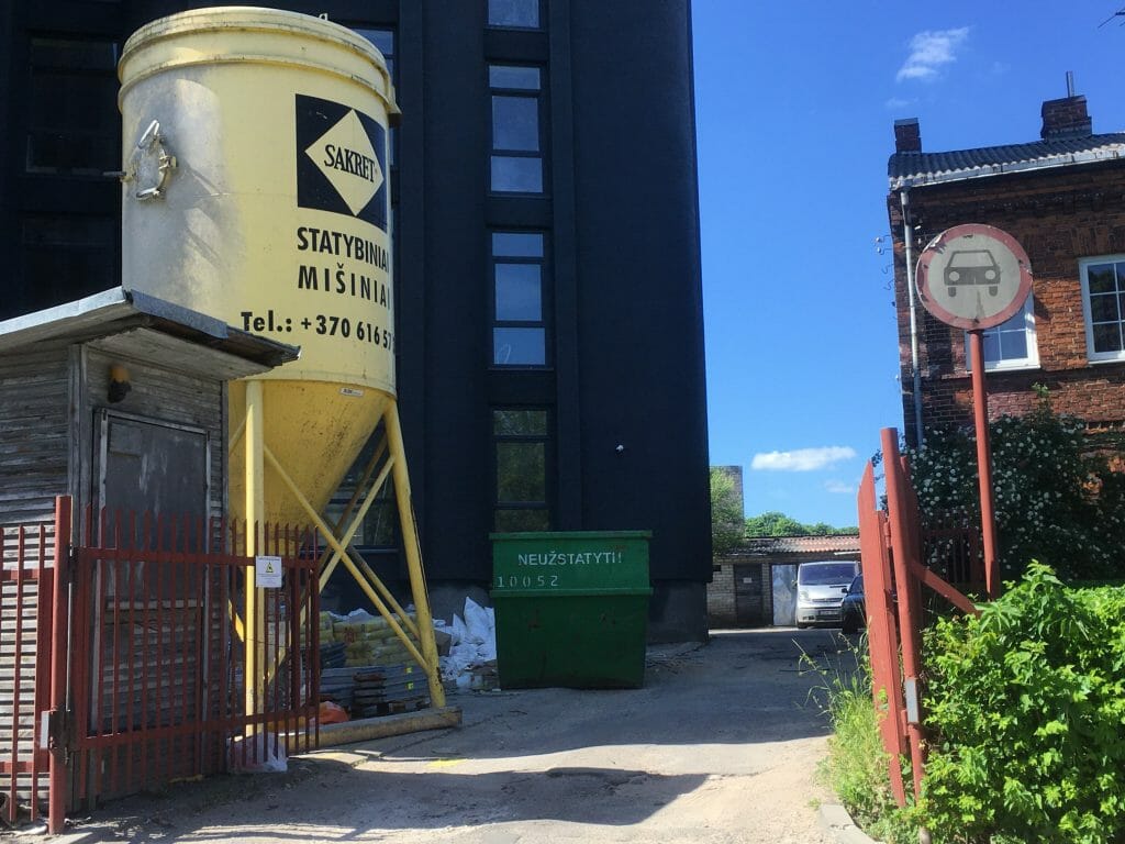 Šiaulių g. 35 (Šiaulių g. 35) - Daugiabutis - statybų nuotraukos