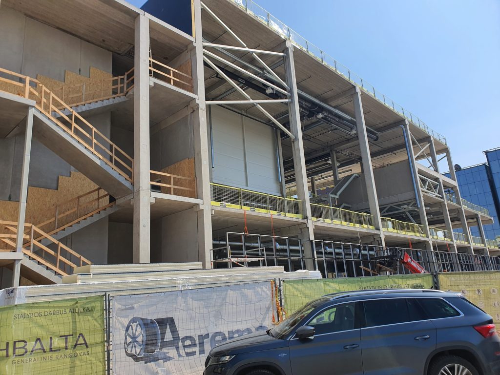 PC PIKAS (Ukmergės g. 221) - Shopping center - construction photos