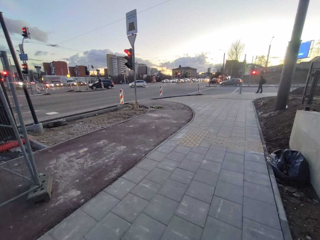 Kareivių g. tarp Verkių ir Kalvarijų g. (Kareivių g.) - Tänav - ehituse fotod