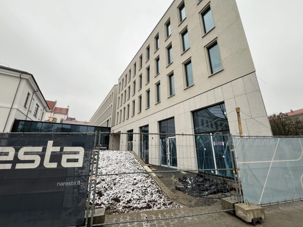 Vasario 16-osios (Vasario 16-osios g. 1) - Hotel, Office center, Primary and secondary education - construction photos