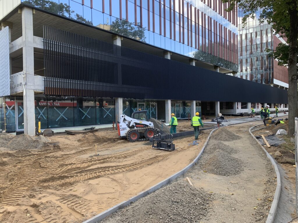 S28 (Savanorių pr. 28) - Office center - construction photos