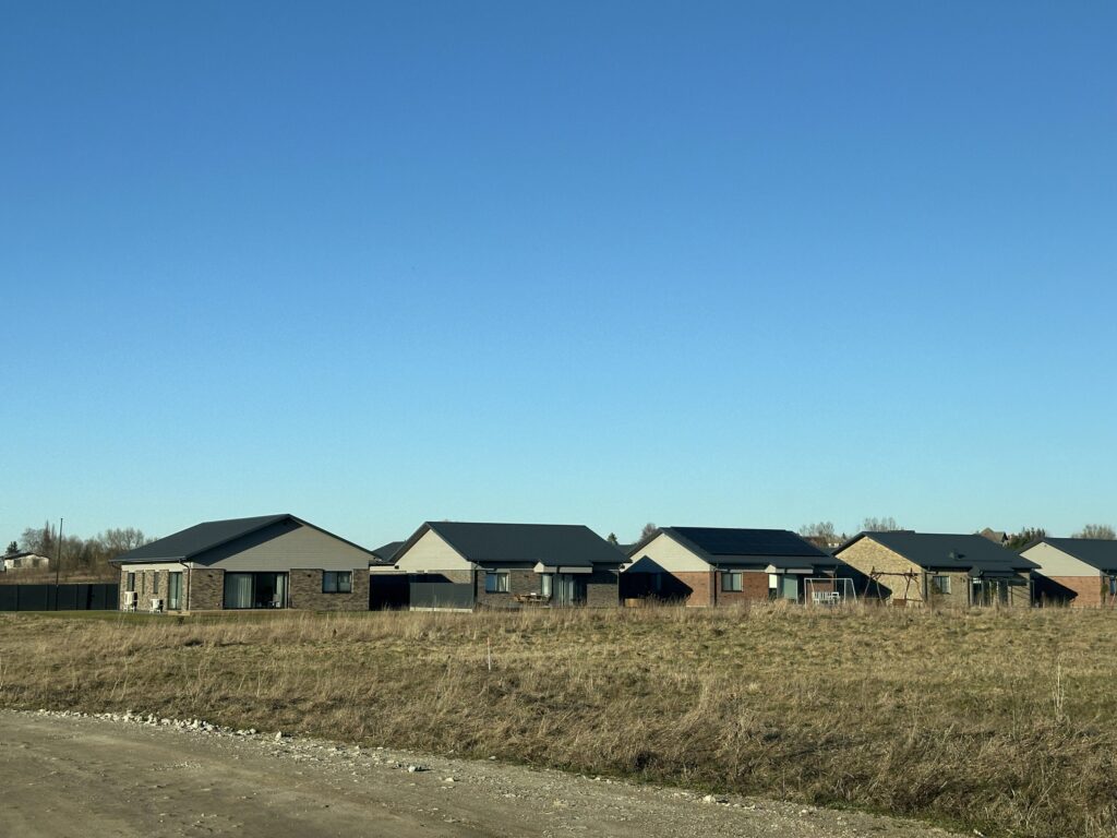 Saulės kalvos (Akacijų g. 1, 2, 3, 4, 5, 6, 7, 8, 9, 10, 11, 12, 13, 14, 15, 16, 17, 18, 19, 20, 21, Jazminų g. 1, 3, 5, 7, 9, 11, 13, 15, 17) - Private house community - construction photos