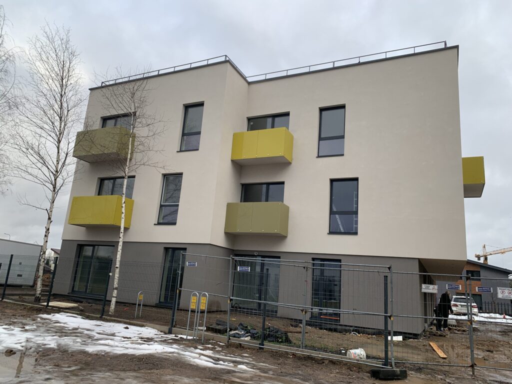 Tolminkiemio butai 1 etapas (Tolminkiemio g. 13A) - Korterelamu - ehituse fotod