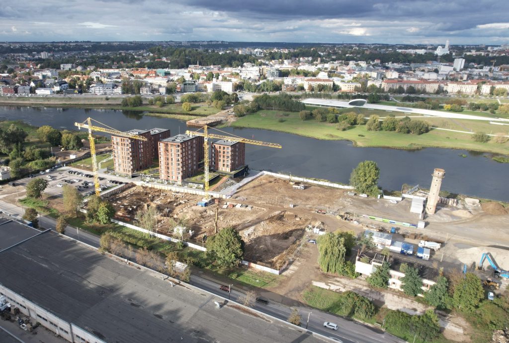 Verslo centras Hermanas (H. ir O. Minkovskių g. 41C) - Biroju centrs - būvdarbu attēli