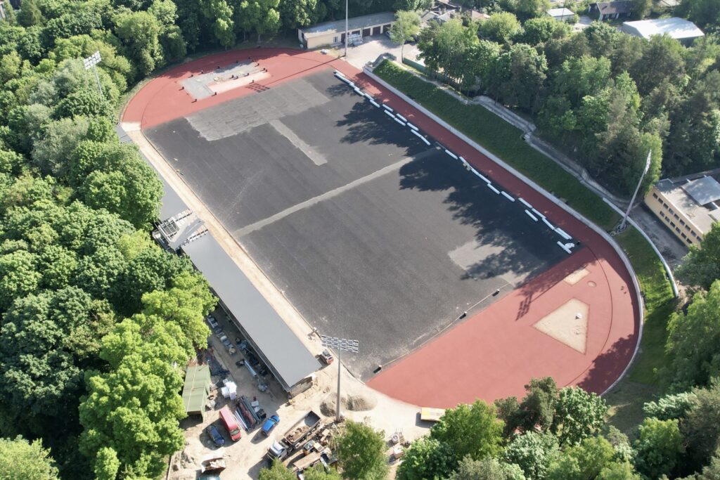 Kalnų parko stadionas (T. Kosciuškos g. 7) - Sports field or court - construction photos
