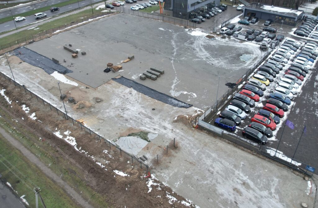 Daimonda Taikos pr. (Taikos pr. 131E) - Autoteenindus - ehituse fotod