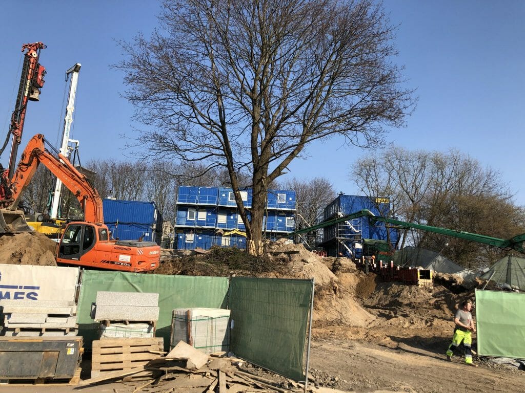 G. Baravyko g. 10 (Gedimino Baravyko g. 10) - Büroohoone, Parkimishoone - ehituse fotod