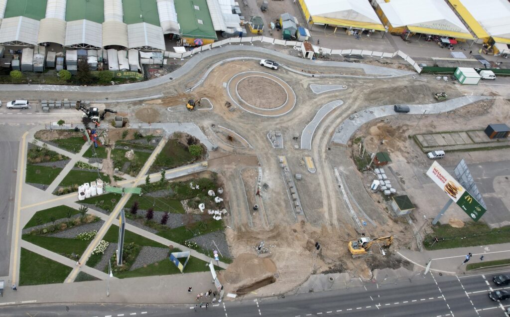 Paneriškių gatvės atkarpa iki Gariūnų g (Paneriškių g.) - Bike path, Street - construction photos