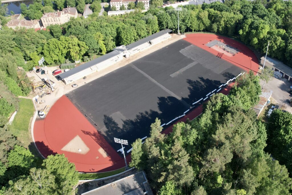 Kalnų parko stadionas (T. Kosciuškos g. 7) - Sports field or court - construction photos