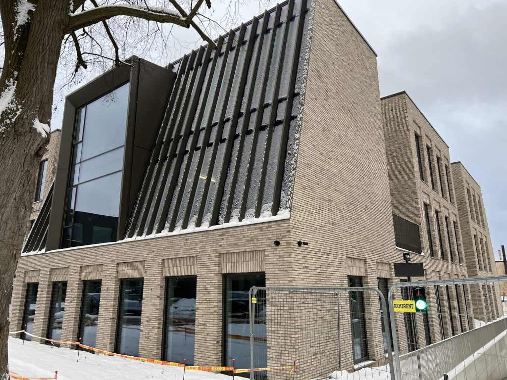 L34 (Lenktoji g. 34) - Office center - construction photos