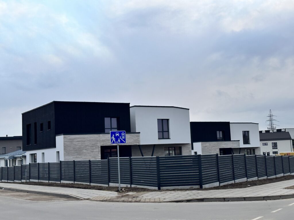 Armėnų namai (Armėnų g. 2, 14, 19 / Savičiūnų g. 3, 5, 7) - Row housing - construction photos