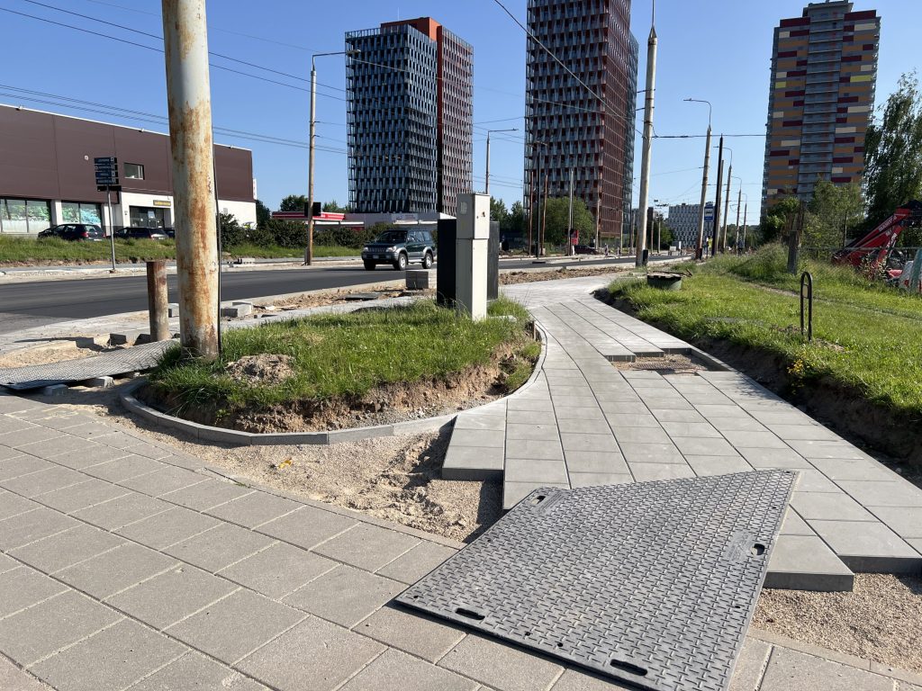 Viršilų g. nuo V. Lingio g. iki Justiniškių g. (Viršilų g.) - Bike path, Street - construction photos