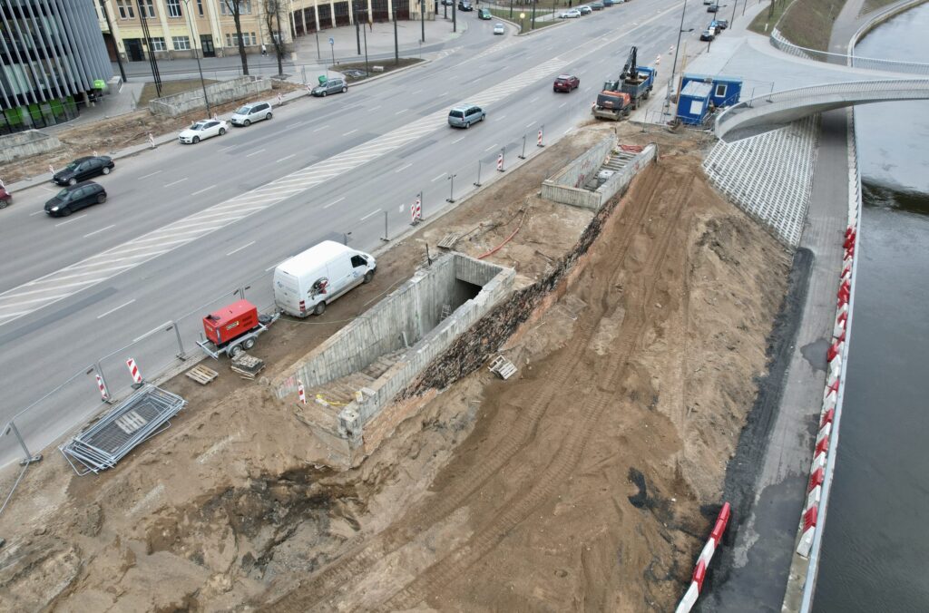 Pėsčiųjų tunelio po Karaliaus Mindaugo pr. rekonstrukcija (Karaliaus Mindaugo pr.) - Pedestrian path - construction photos