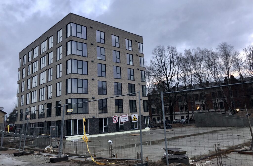 Beržų namai 1 etapas (A. Juozapavičiaus pr. 29C) - Korterelamu - ehituse fotod