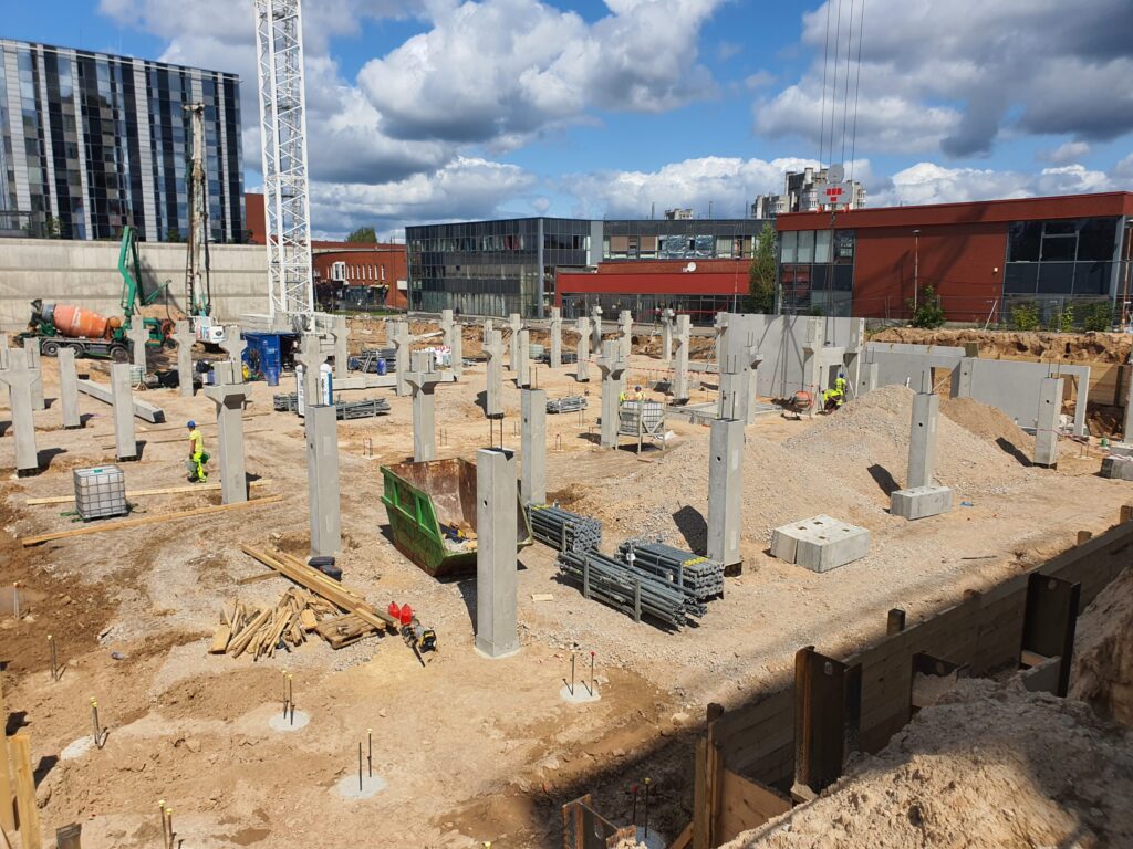 PC PIKAS (Ukmergės g. 221) - Shopping center - construction photos