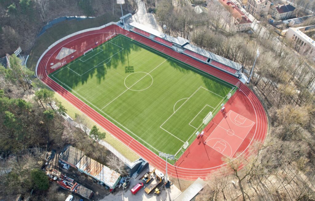 Kalnų parko stadionas (T. Kosciuškos g. 7) - Sports field or court - construction photos