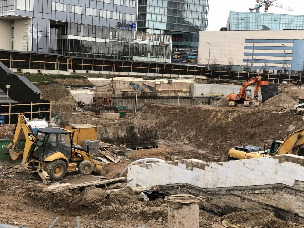 Artery (Konstitucijos pr. 18B) - Biroju centrs - būvdarbu attēli