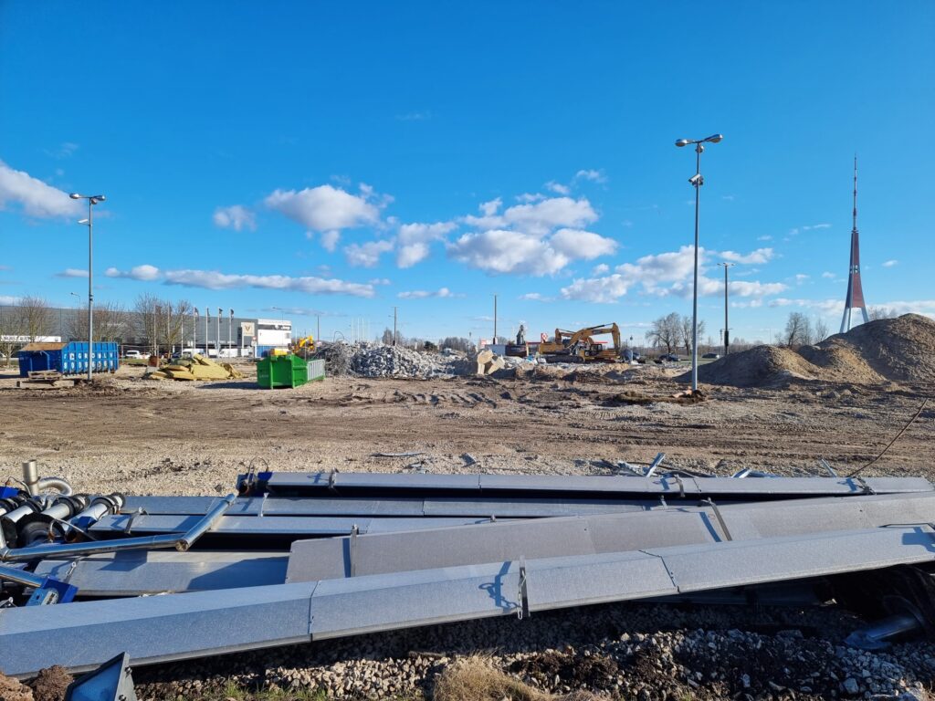 Lidl Krasta iela 40 (Krasta iela 40) - Maisto parduotuvė - statybų nuotraukos