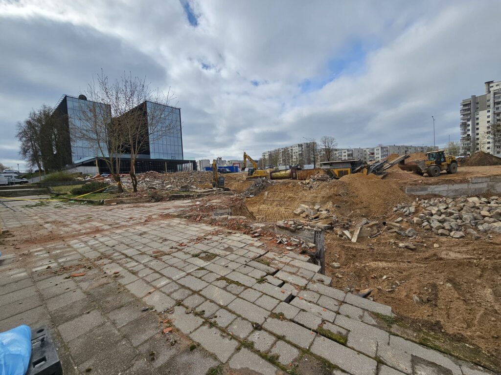 PC PIKAS (Ukmergės g. 221) - Shopping center - construction photos