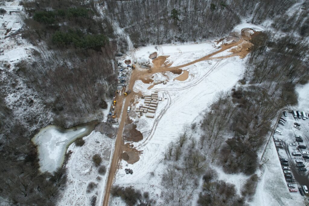 Paviršiniai nuotekų tinklai, valykla ir kaupykla Ozo g. (Šiaurinė, Ukmergės, Ozo, Miglos, Paribio, Lūšių, Elnių g.) - Izplatīšanas tīkls, Parks - būvdarbu attēli