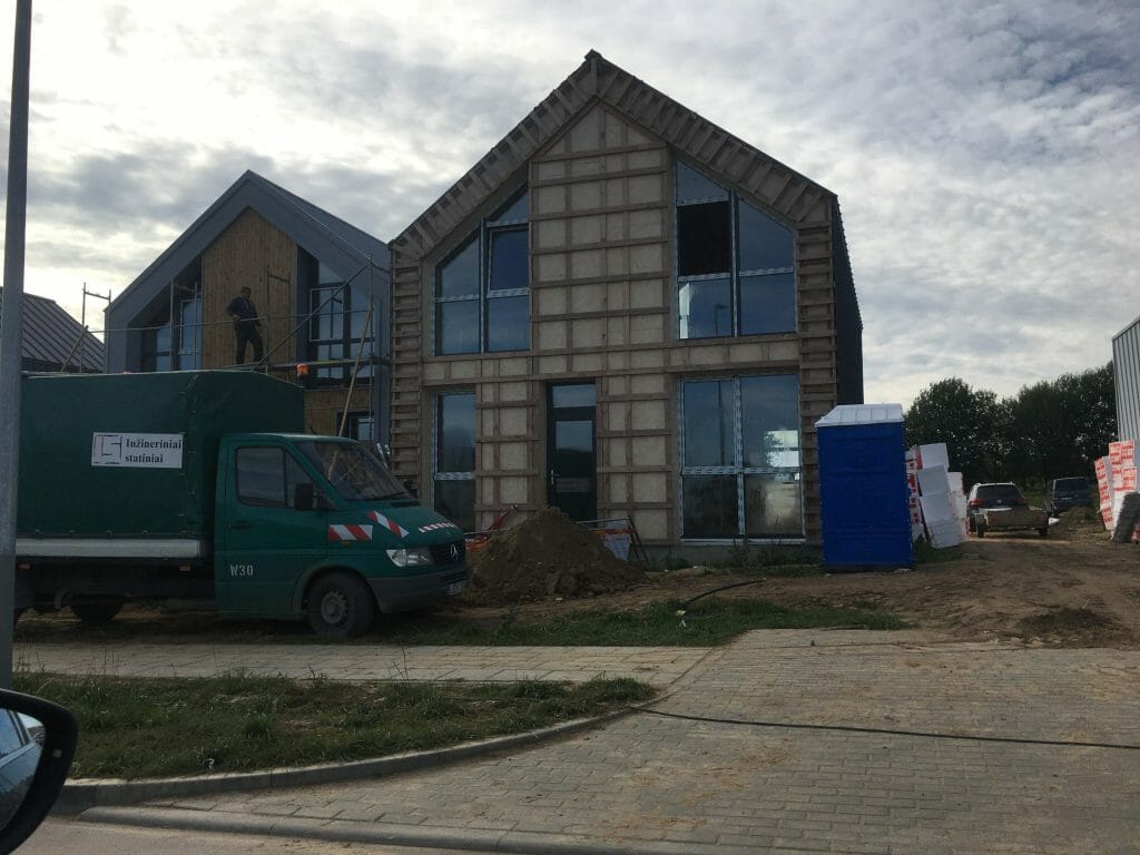 Hills Street (Šatrininkų g. 3, 5, 7, 9, 11, 13, 15, 17, 19, 21, 23) - Ridaelamu - ehituse fotod