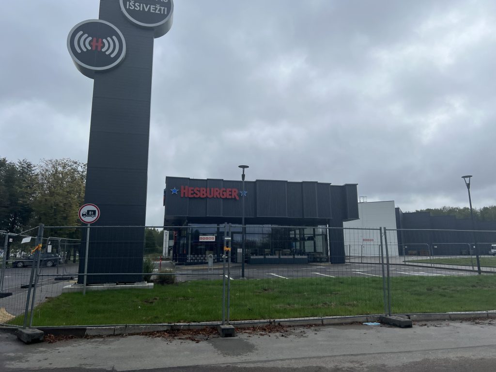 Hesburger Taikos pr. (Taikos pr. 122) - Ēdināšanas pakalpojumi - būvdarbu attēli