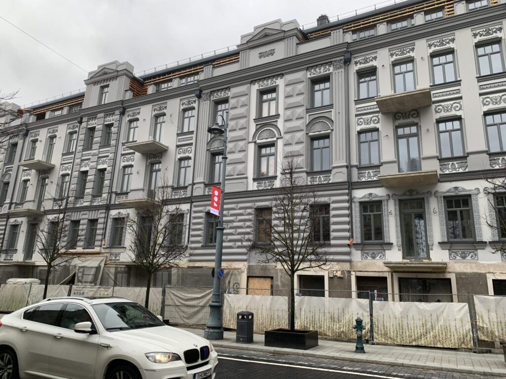 Gedimino 37 (Gedimino pr. 37) - Multi apartment - construction photos