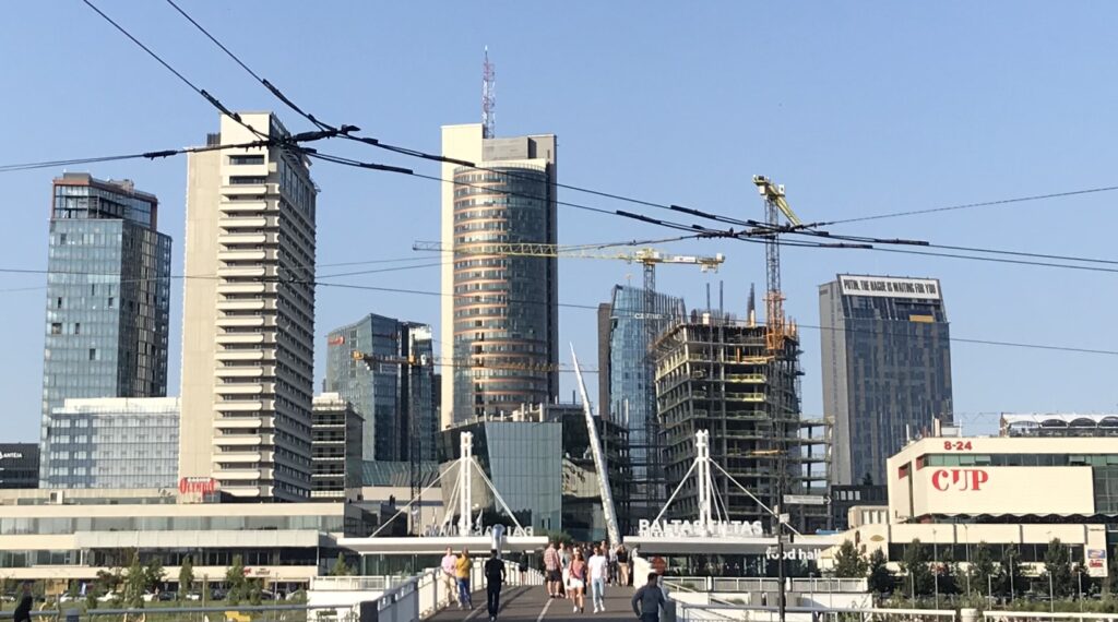 Artery (Konstitucijos pr. 18B) - Biroju centrs - būvdarbu attēli