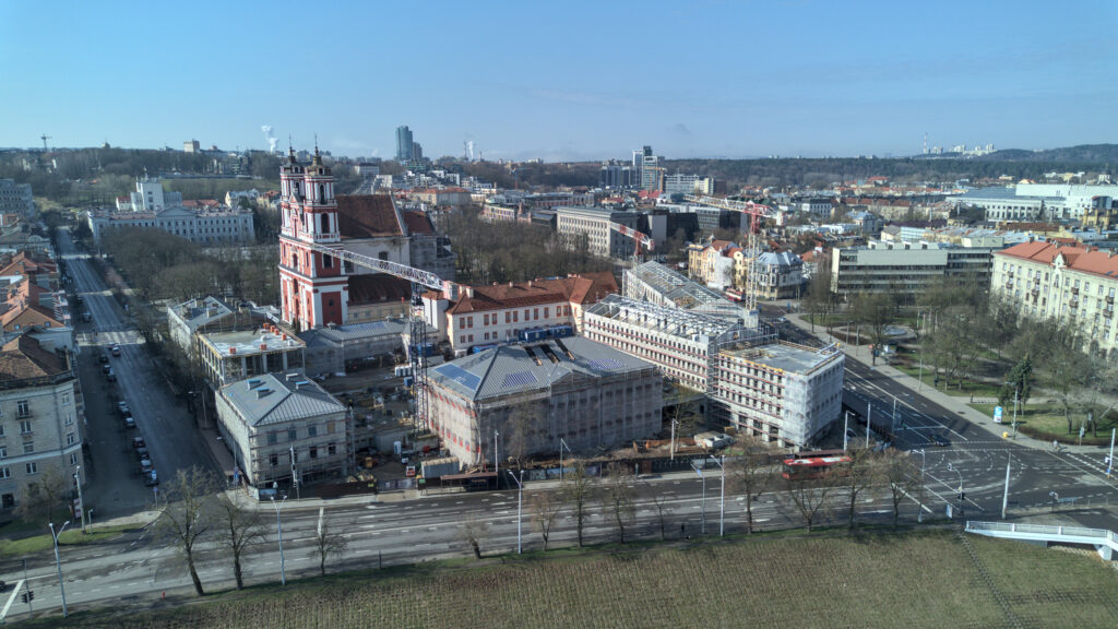 Vasario 16-osios (Vasario 16-osios g. 1) - Hotel, Office center, Primary and secondary education - construction photos