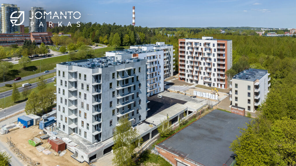 Jomanto parkas 1-2 etapai (Baltupio g. 61A) - Multi apartment - construction photos