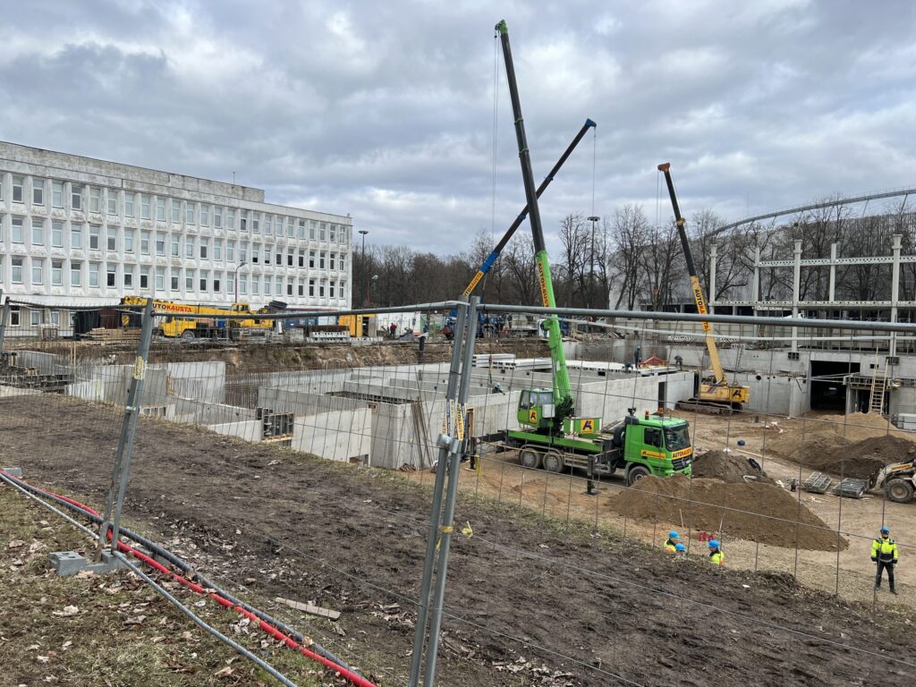 Kauno lengvosios atletikos maniežas (Perkūno al. 5) - Sports arena - construction photos