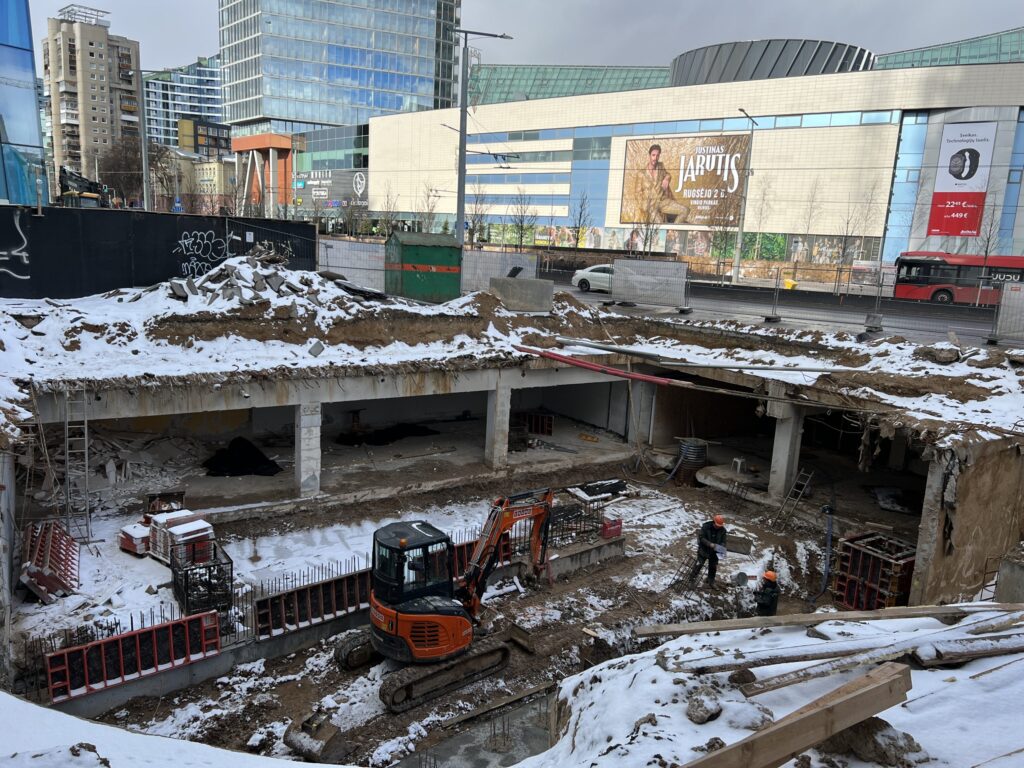 Artery (Konstitucijos pr. 18B) - Biroju centrs - būvdarbu attēli