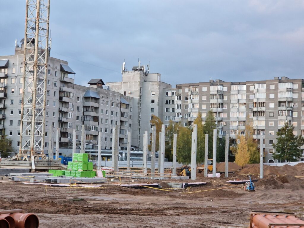 Lopšelis - darželis Tolminkiemio g. (Tolminkiemio g. 11A) - Pradinio ir antrinio ugdymo įstaiga - statybų nuotraukos