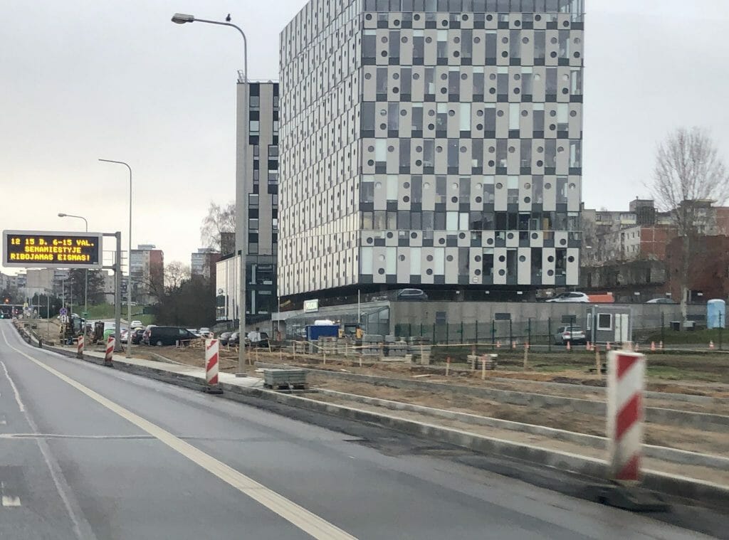 Pilaitės pr. dviračių takas iki Laisvės pr. (Pilaitės pr.) - Velosipēdu ceļš - būvdarbu attēli