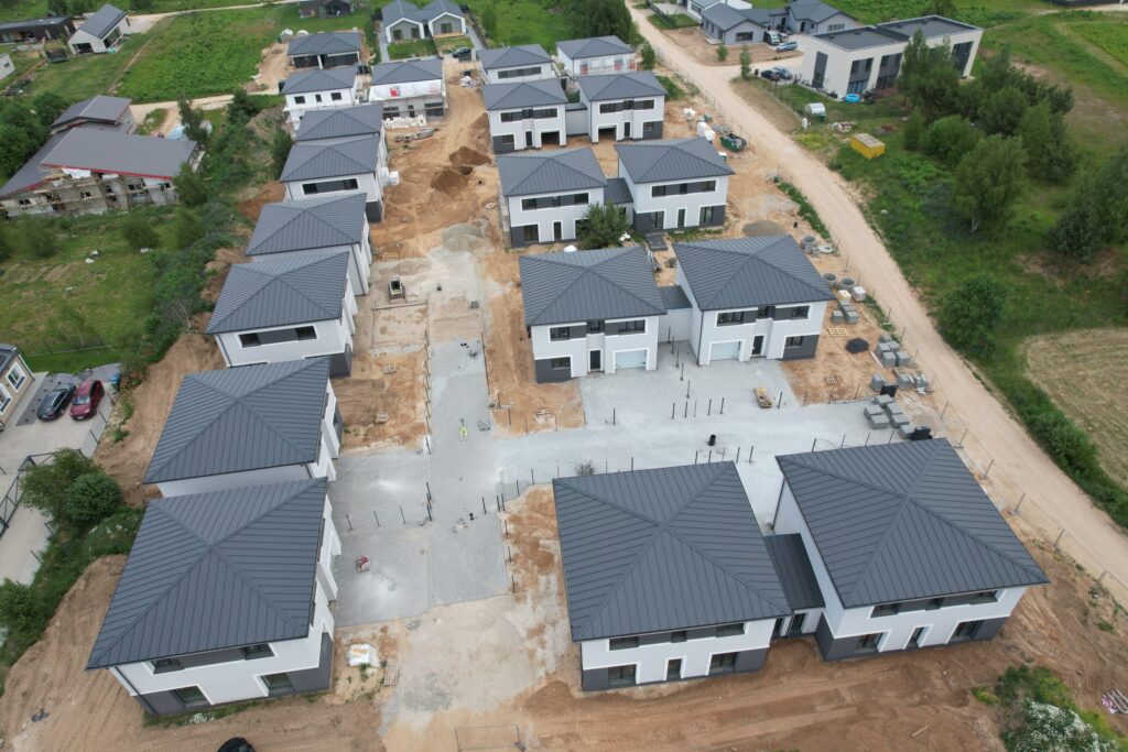 Riešės šilas (Verbų g. 35A, 35B, 35C, 35D, 35E, 35F, 35G, 35H, 35I, Didžiosios Riešės k.) - Private house community - construction photos