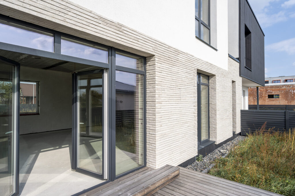 Armėnų namai (Armėnų g. 2, 14, 19 / Savičiūnų g. 3, 5, 7) - Row housing - construction photos