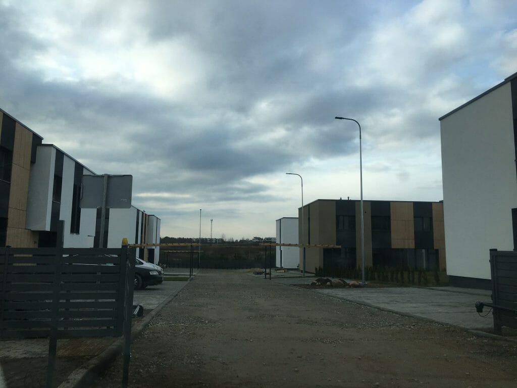 34 istorijos (Pakonių g.) - Row housing - construction photos