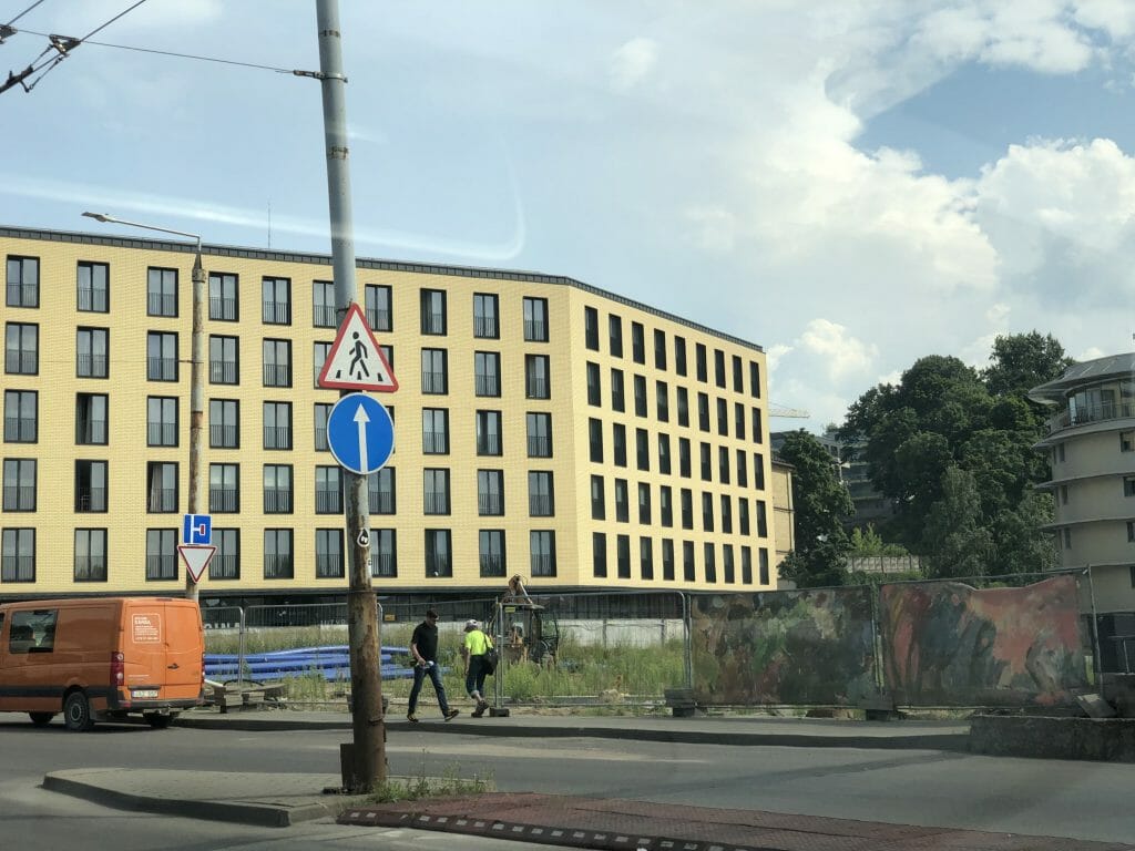 Yellowstone (J. Jasinskio g. 14) - Office center - construction photos