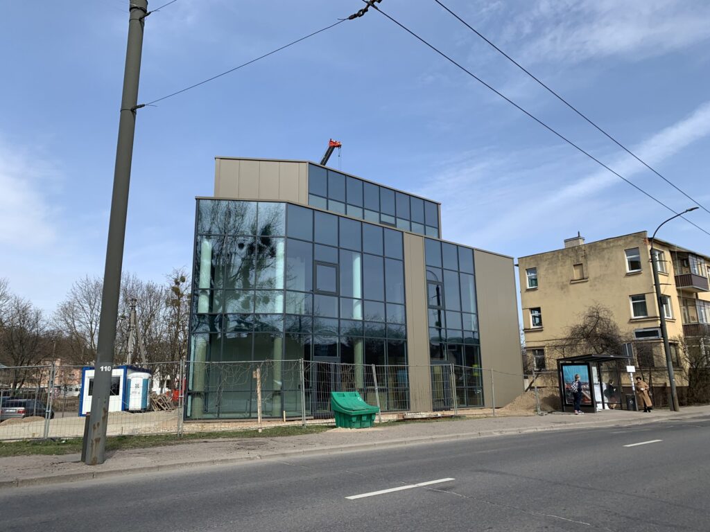 Varnių g. 5 (Varnių g. 5) - Kaubandus - ehituse fotod