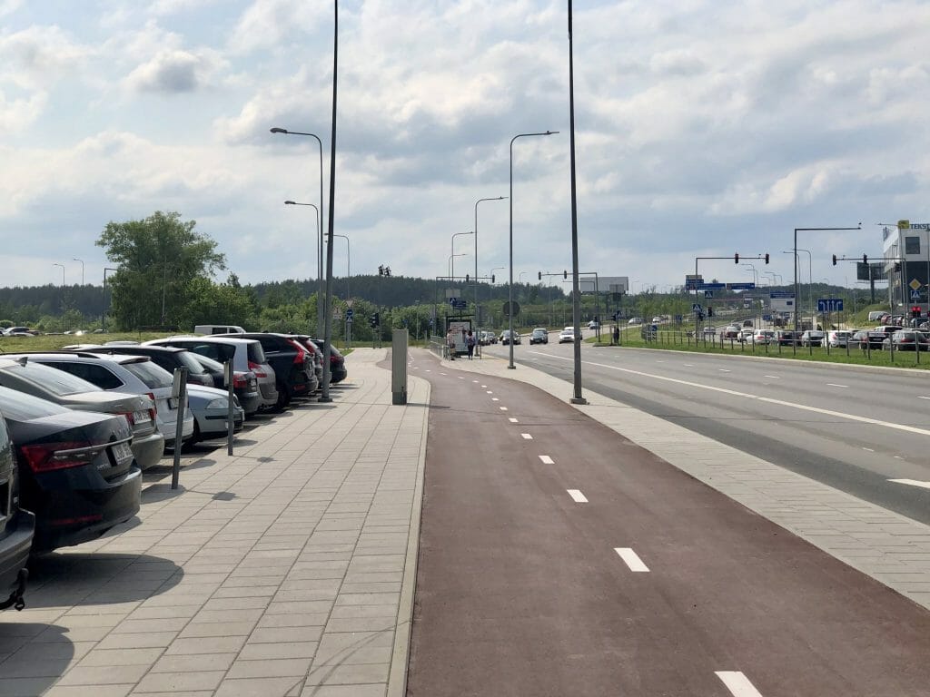 Pilaitės pr. dviračių takas iki Laisvės pr. (Pilaitės pr.) - Velosipēdu ceļš - būvdarbu attēli