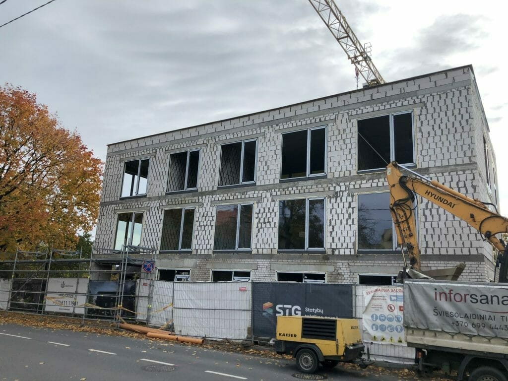 Sėlių 36 (Sėlių g. 36) - Daugiabutis - statybų nuotraukos