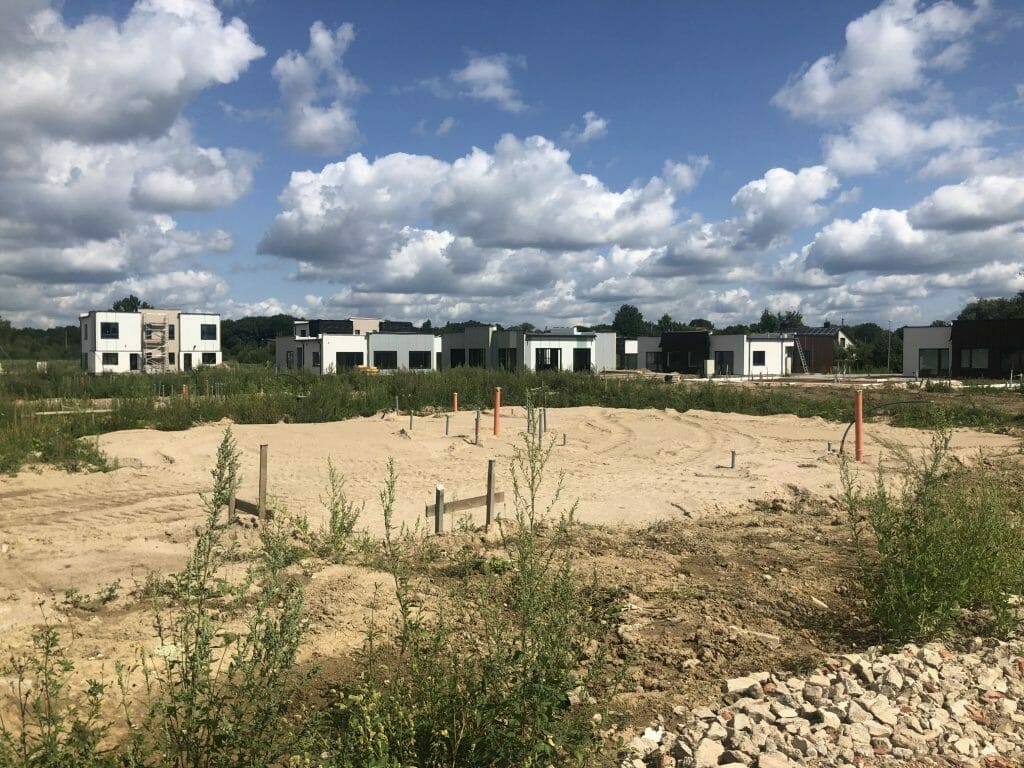 Vynuogyno namai (Varžupio g. 33A, 33B) - Row housing - construction photos