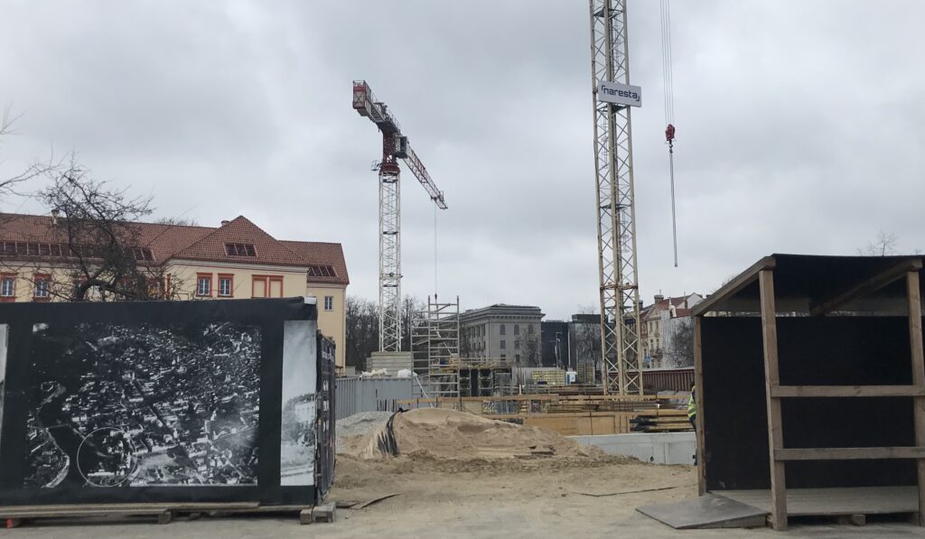 Vasario 16-osios (Vasario 16-osios g. 1) - Hotel, Office center, Primary and secondary education - construction photos